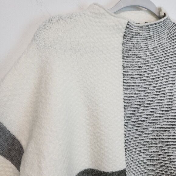 Cyrus Colorblock Mock Neck Sweater Size L Gray Cream Wool Blend Boxy Soft Chic - Picture 7 of 15
